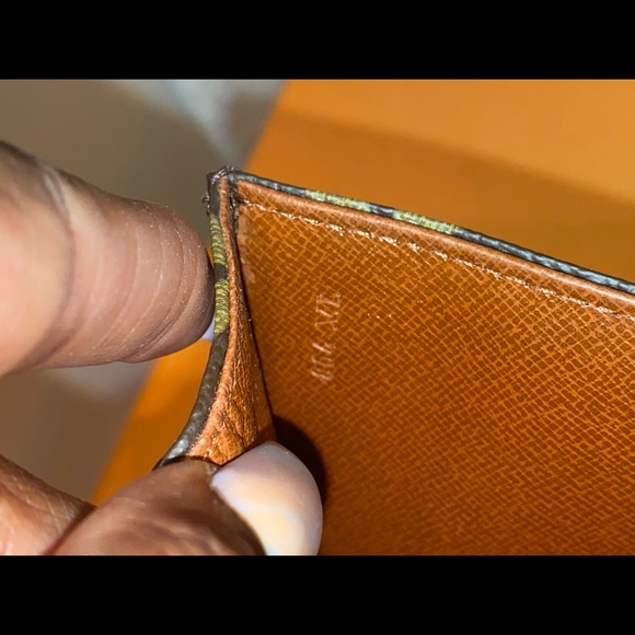 SOLD‼️🎉🥳HP🎉🥳Louis Vuitton vintage Lena Clutch 💕 - Picture 8 of 14